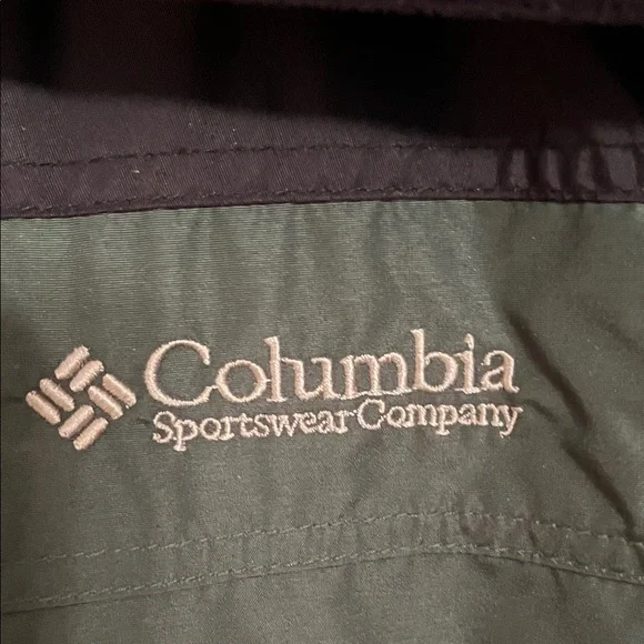 Columbia Men's Olive and Black Ski Jacket - Picture 6 of 16